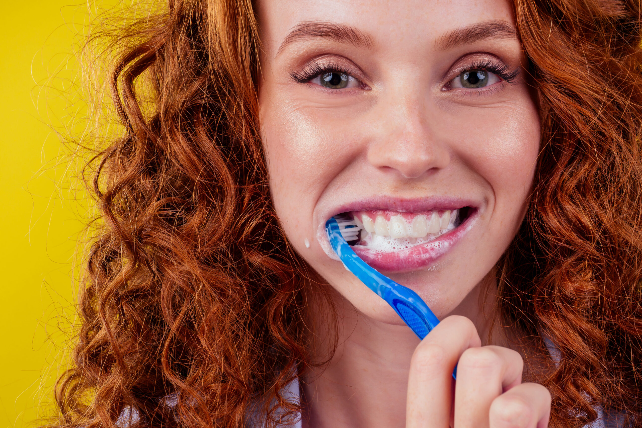 ¿Qué es la Gingivitis y Cómo Prevenirla?
